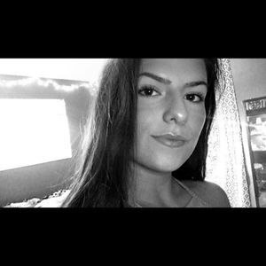 Meet your Posher, Abbi